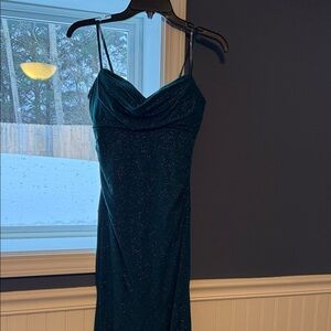 Elegant Emerald Green Evening Dress